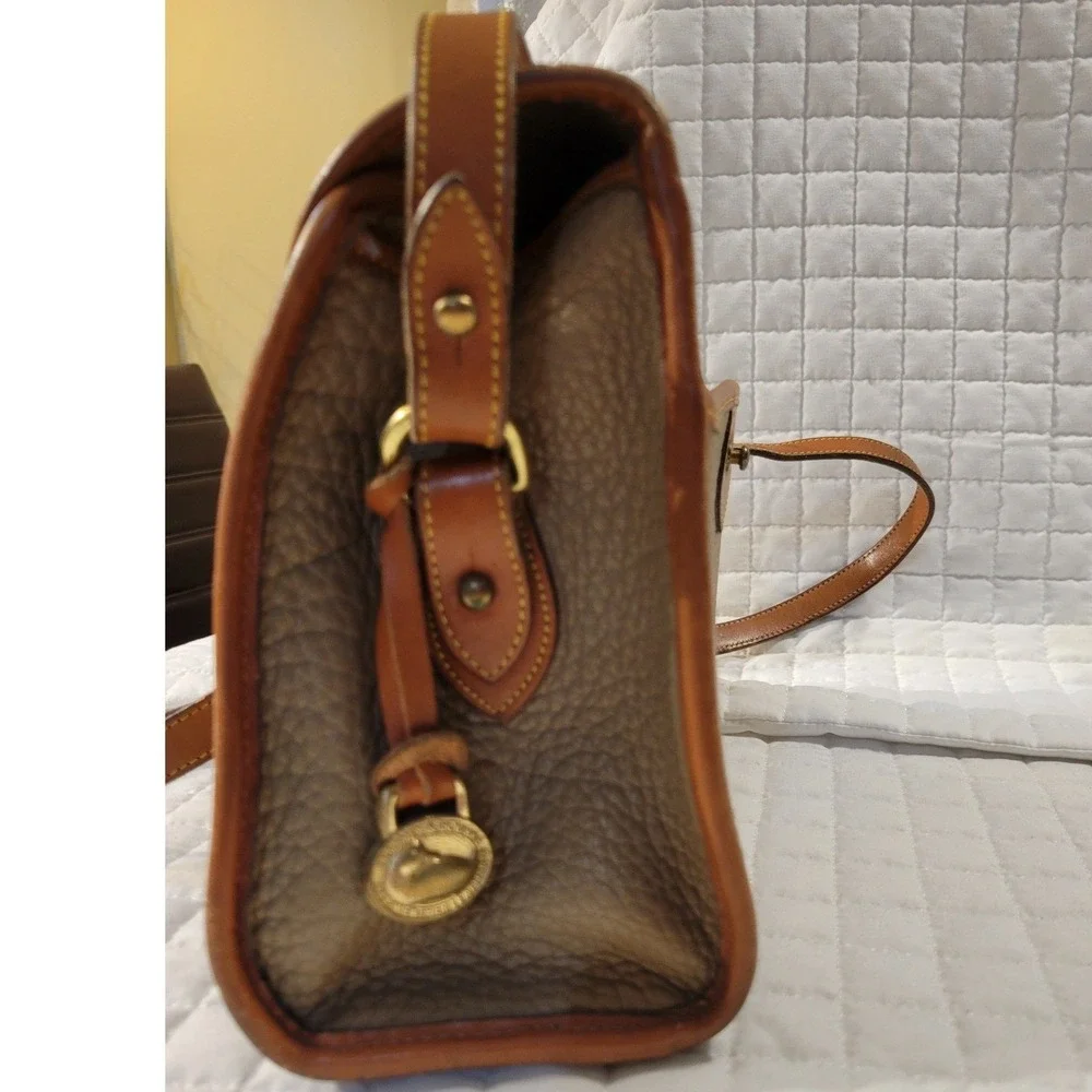 Dooney & Bourke vtg dooney